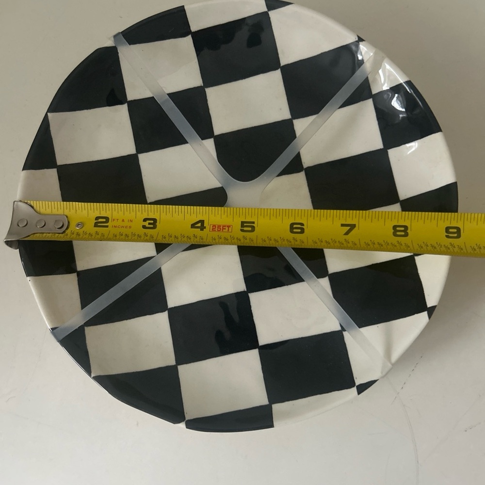 Black & White Checkered Melamine Salad Plates Set of 4 NEW - Picture 7 of 10